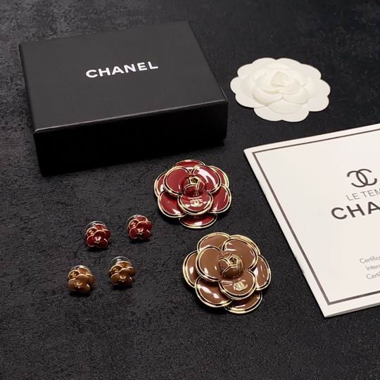 Chanel Brooch 11lyh32